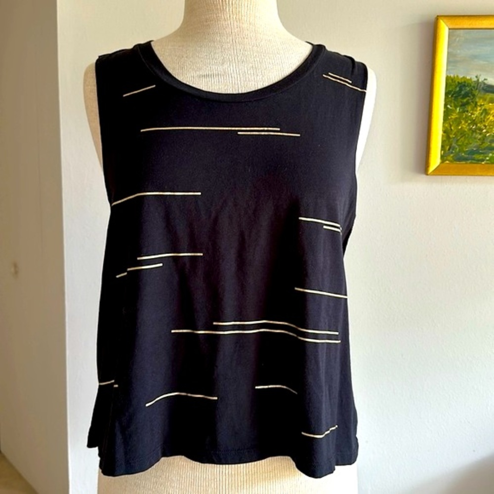 Manduka Workout Top, Black with Gold Accents